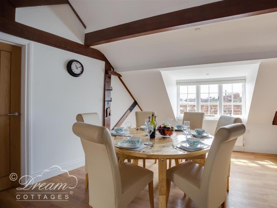 Old Coastguard Apartment 3 Weymouth Eksteriør bilde